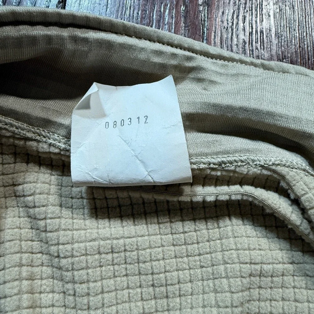 US Military Under Shirt Mens XL Reg‎ Gen III Cold Weather Waffle Grid Mid Weight